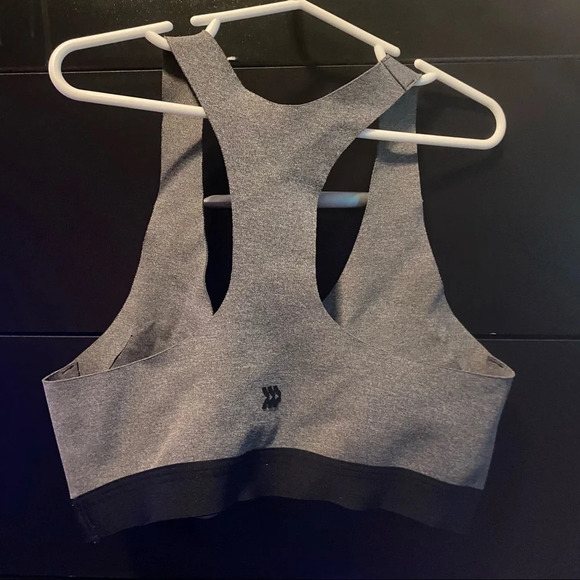 all in motion sports bra gray and black sz Small 🐼🐼🐼 - Picture 2 of 3
